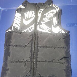 Nike vest